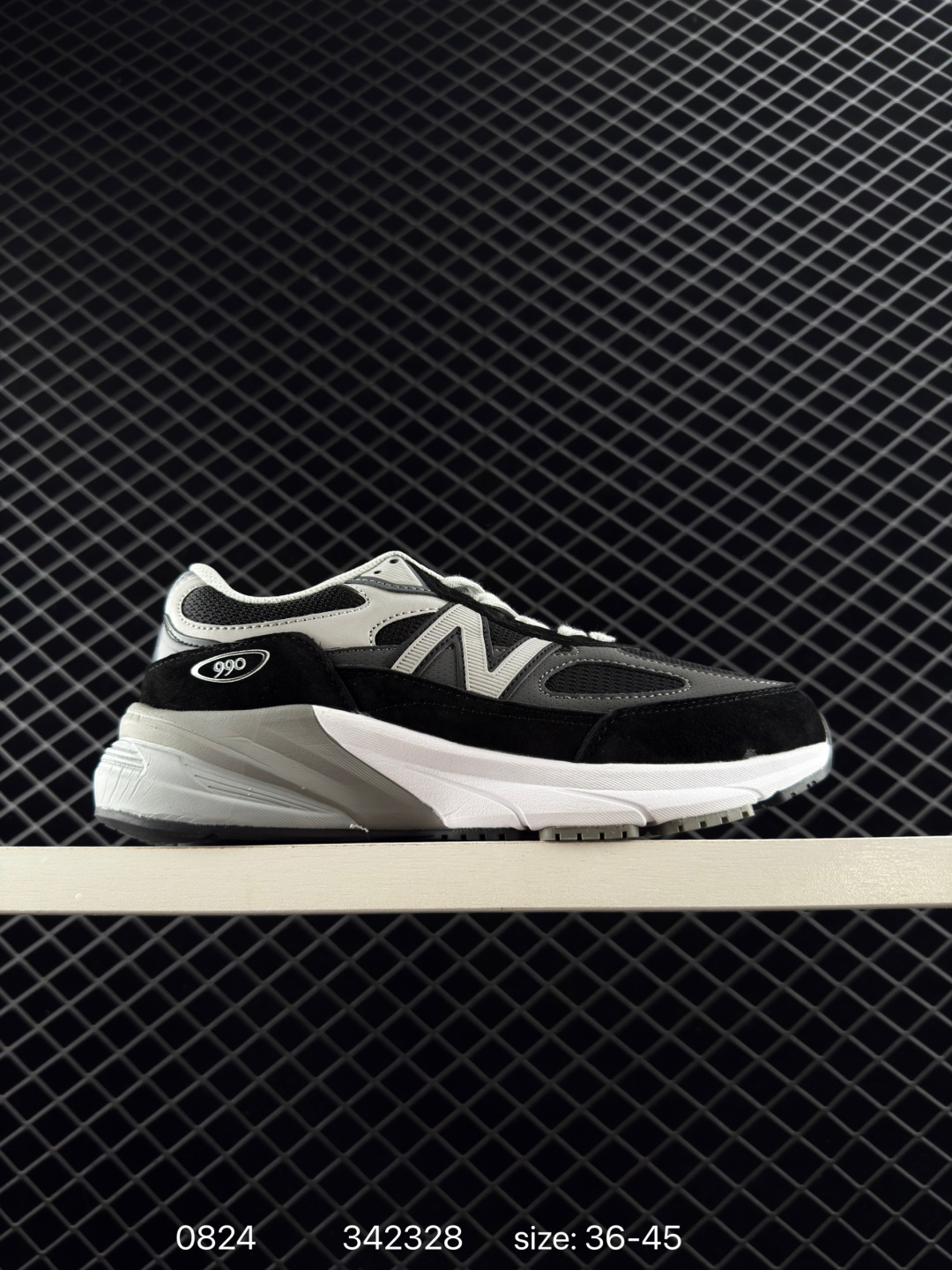 Loro Piana x New Balance NB 990 V6